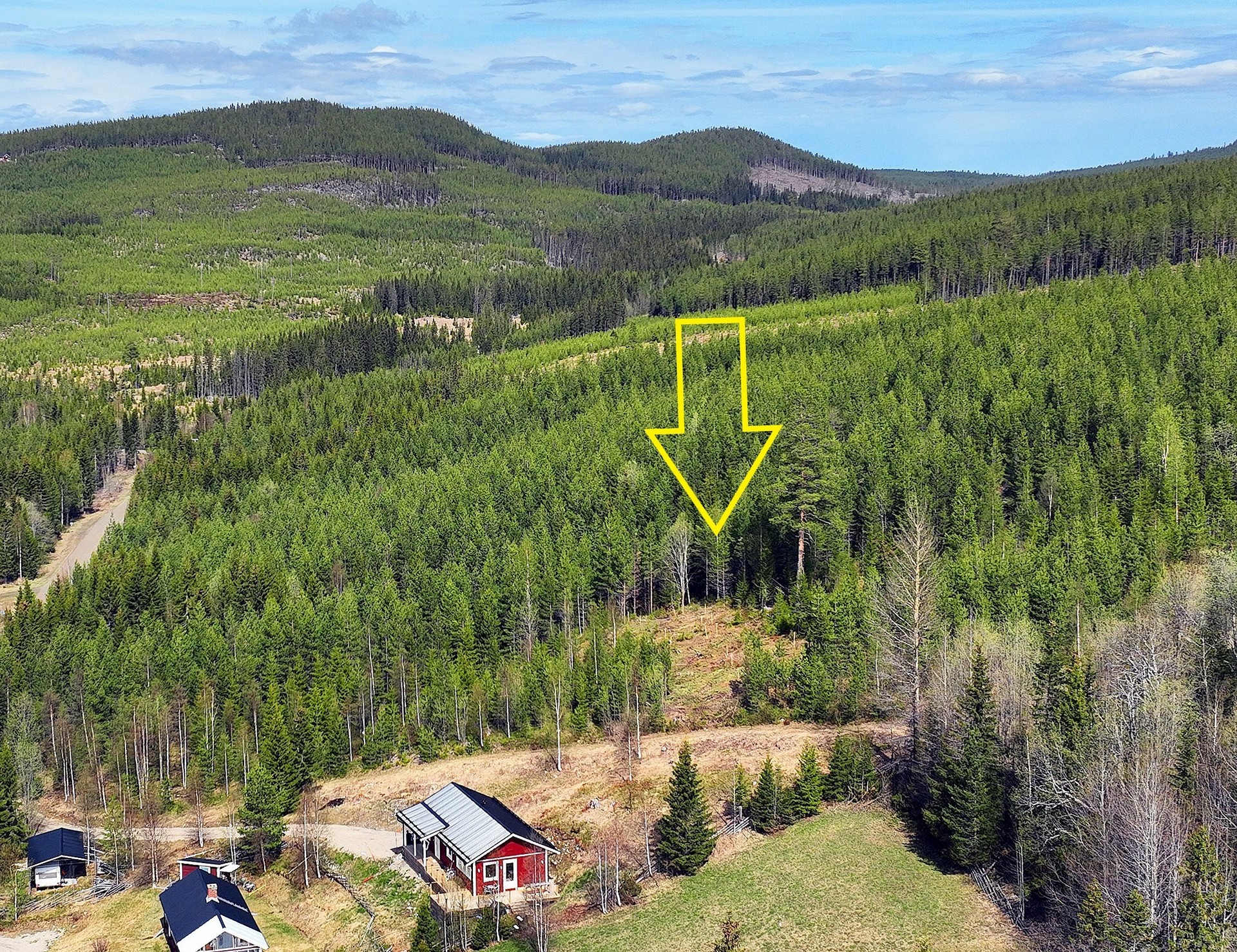 tomt-med-utsikt-ver-fj-ll-och-sj-tomt-till-salu-j-mtland-0-2